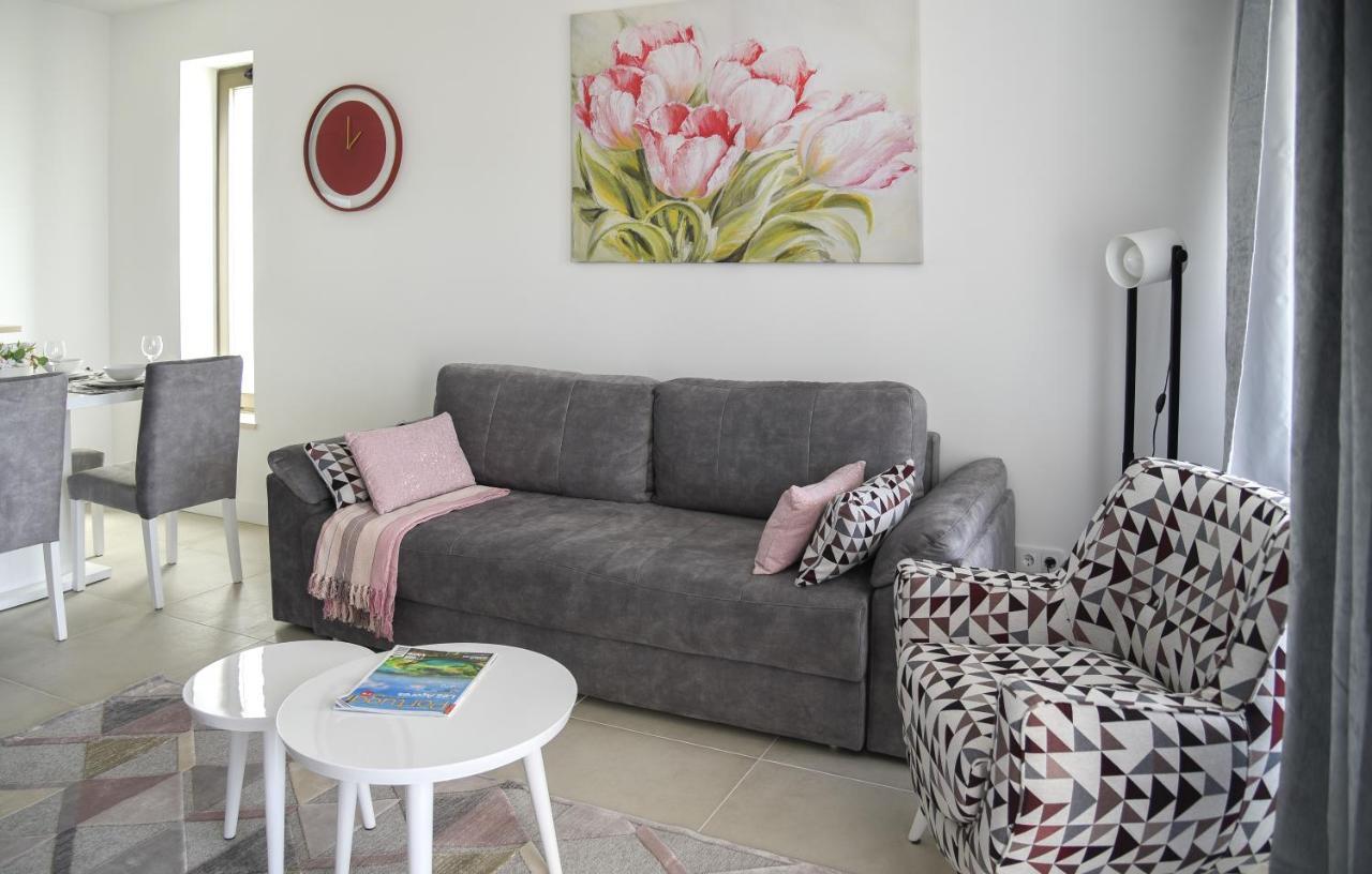 Luxury Oasis Sea View Apartment Портиман Екстериор снимка